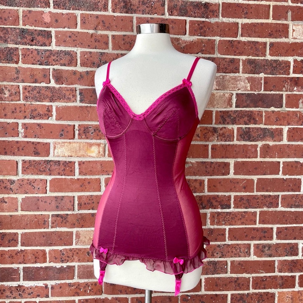 Victoria’s Secret Burgundy Pink Chemise Garter Belt Small Lingerie Pinup Retro